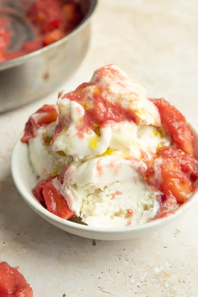 Cosmic™ Apple Rhubarb Ice Cream Sundaes